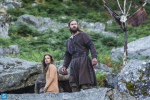 Vikings-Episode 2.03 - Treachery (4)_595_slogo